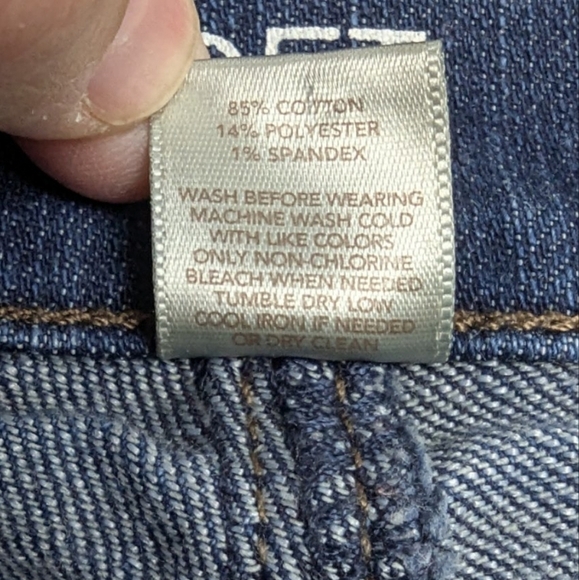 Ann Taylor Loft size 2 modern skinny jeans in excellent condition - Picture 7 of 10